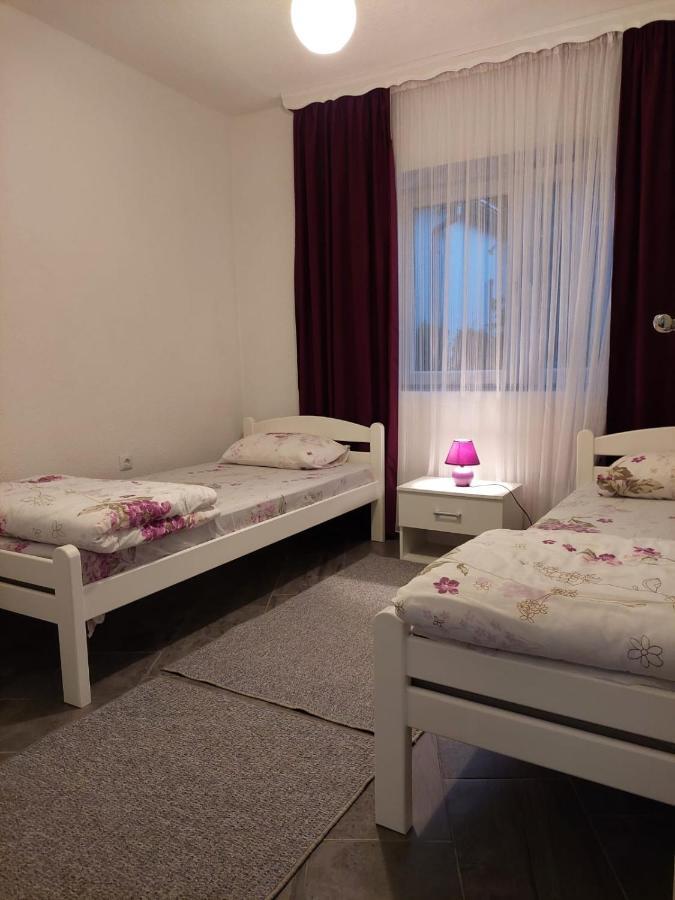 Apartman Amelaa คูเลนวาคูฟ ภายนอก รูปภาพ