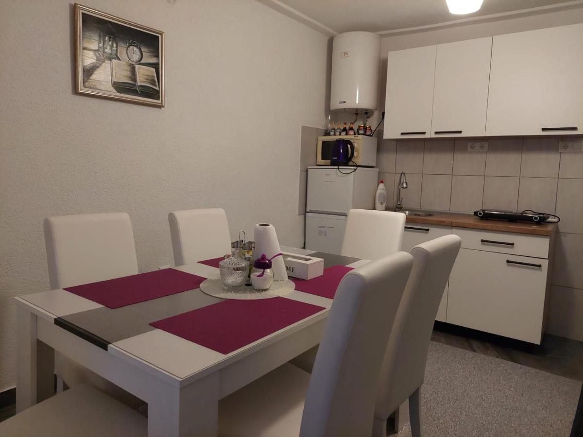 Apartman Amelaa คูเลนวาคูฟ ภายนอก รูปภาพ