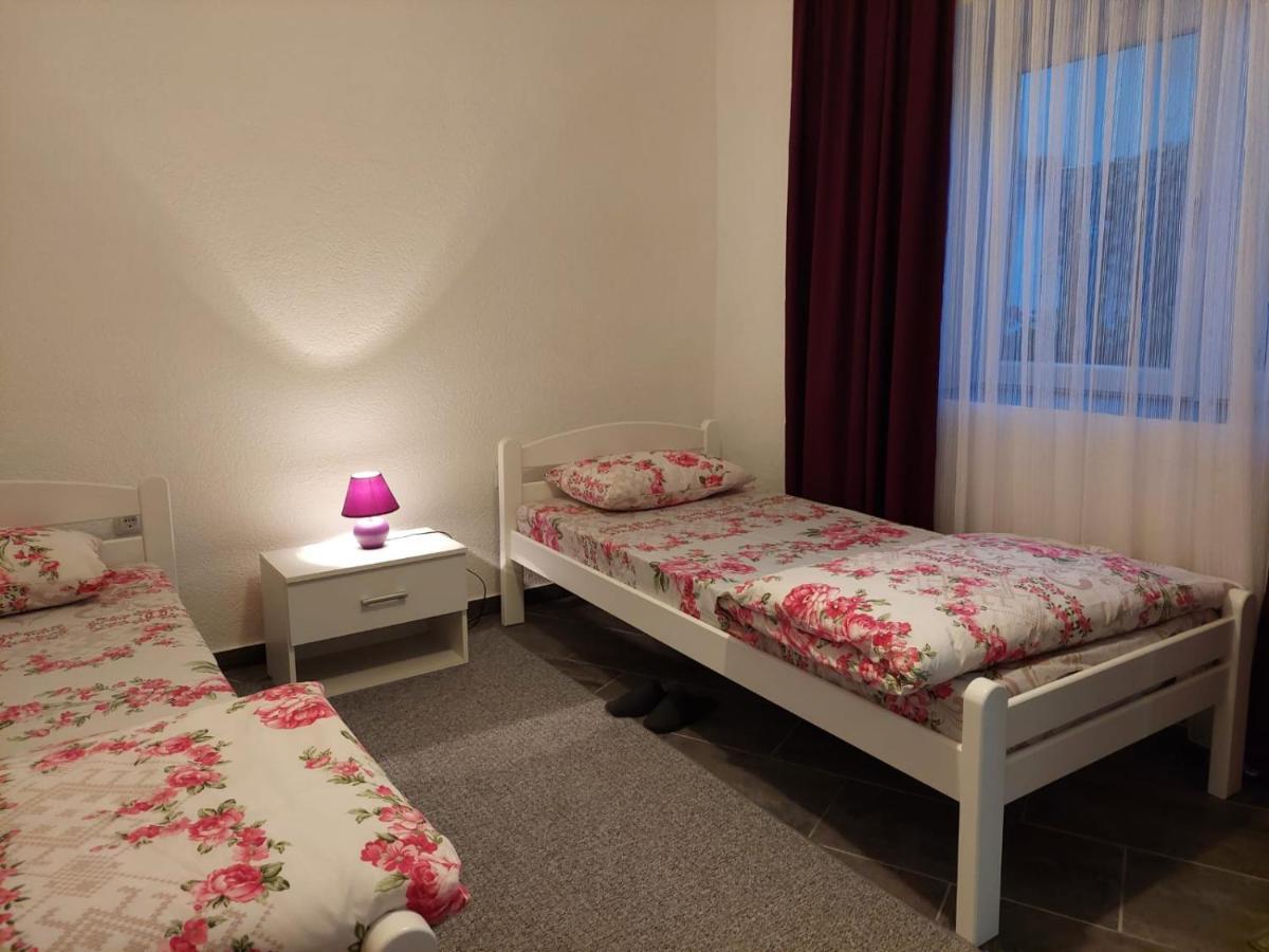 Apartman Amelaa คูเลนวาคูฟ ภายนอก รูปภาพ