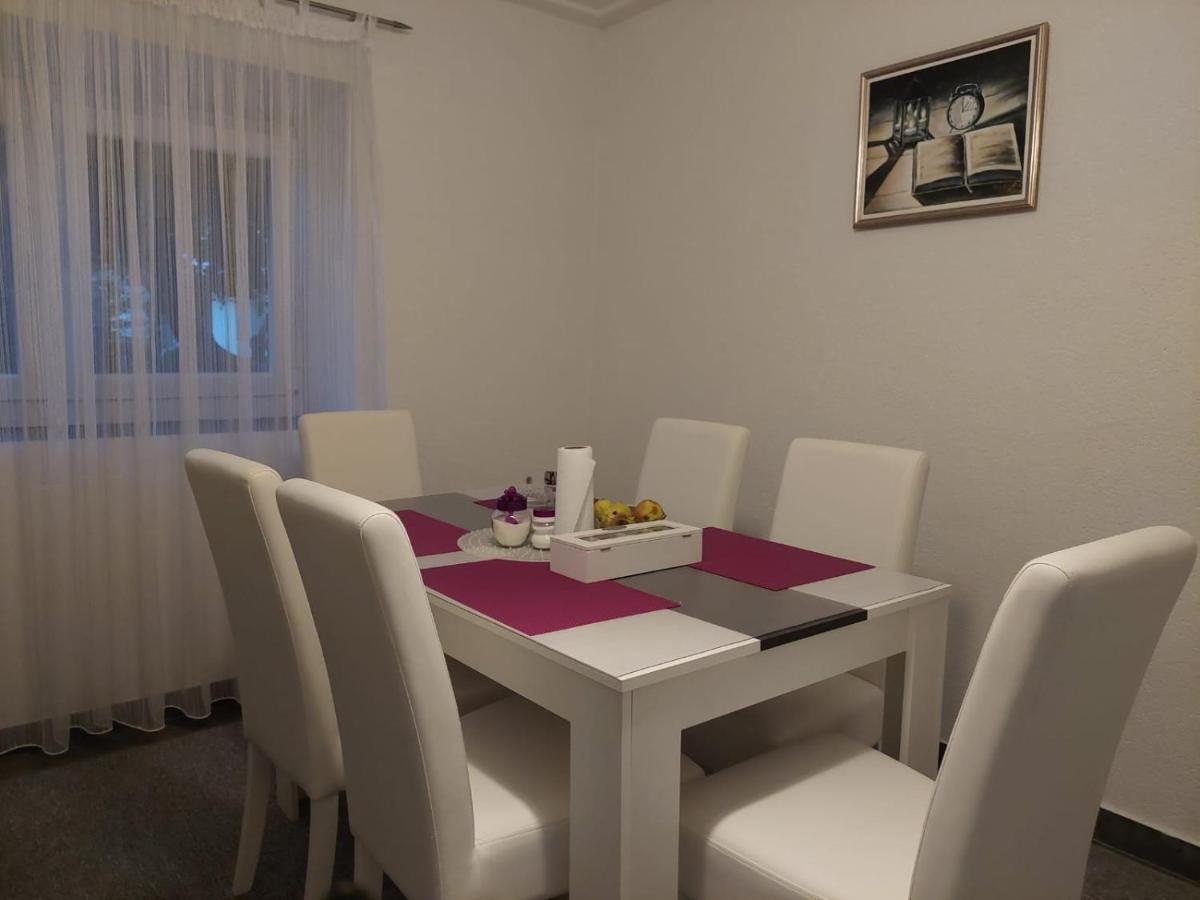 Apartman Amelaa คูเลนวาคูฟ ภายนอก รูปภาพ